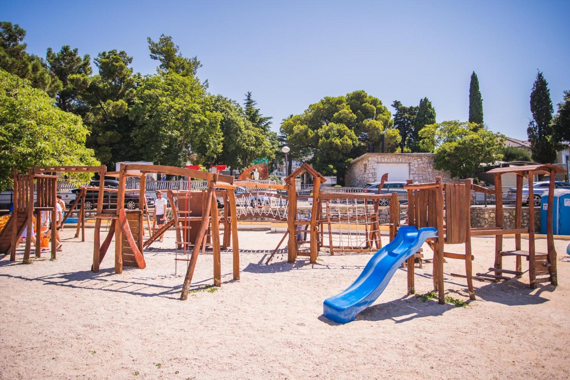 Adrialux Camping Mobile Homes Selce Esterno foto